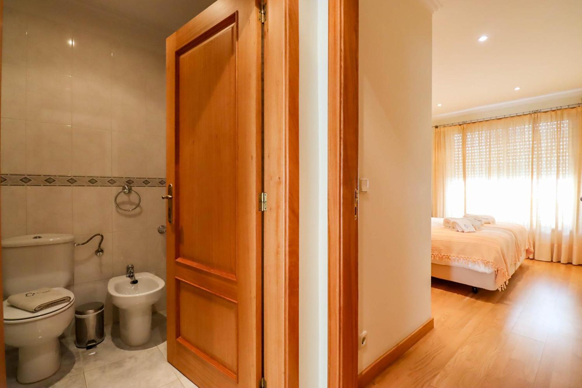 ויאנה דו קסטלו Casa Coracao De Viana - Near The Beach Apartment מראה חיצוני תמונה